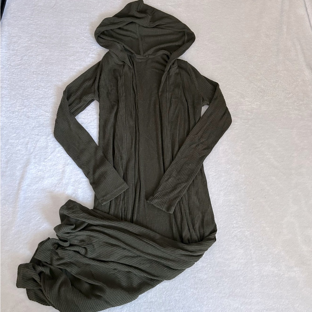 ✨3/$20✨ Long Knit Cardigan